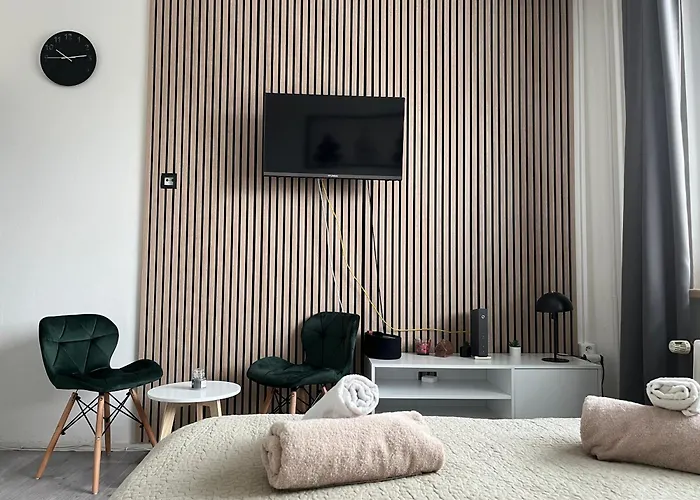 Moderni Apartman V Decine
